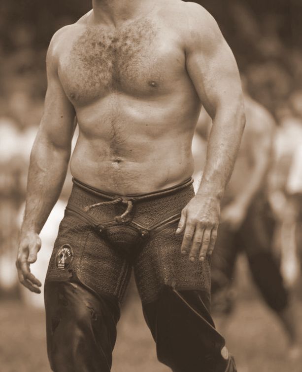 sexo grupal en los vestuarios 3