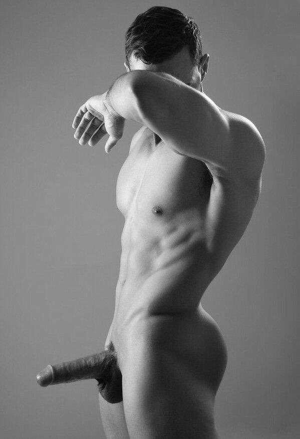 DuLyXNfU8AAJ4HP.jpg large